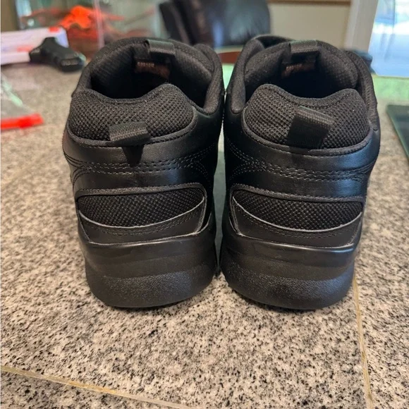 Apex Black Leather walking Shoes - Picture 3 of 5